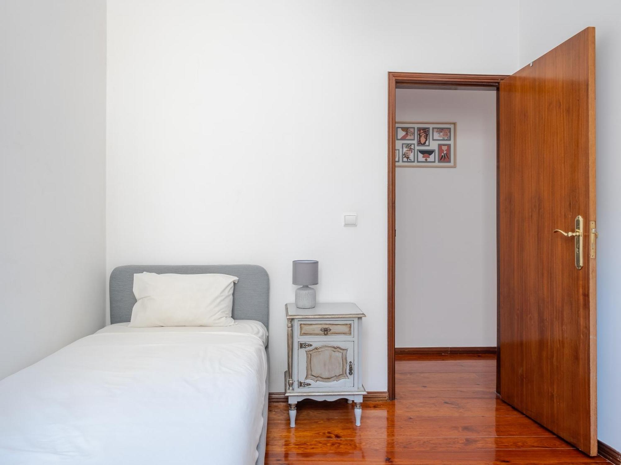 Cool Apartment Near Alfama Lisboa Εξωτερικό φωτογραφία